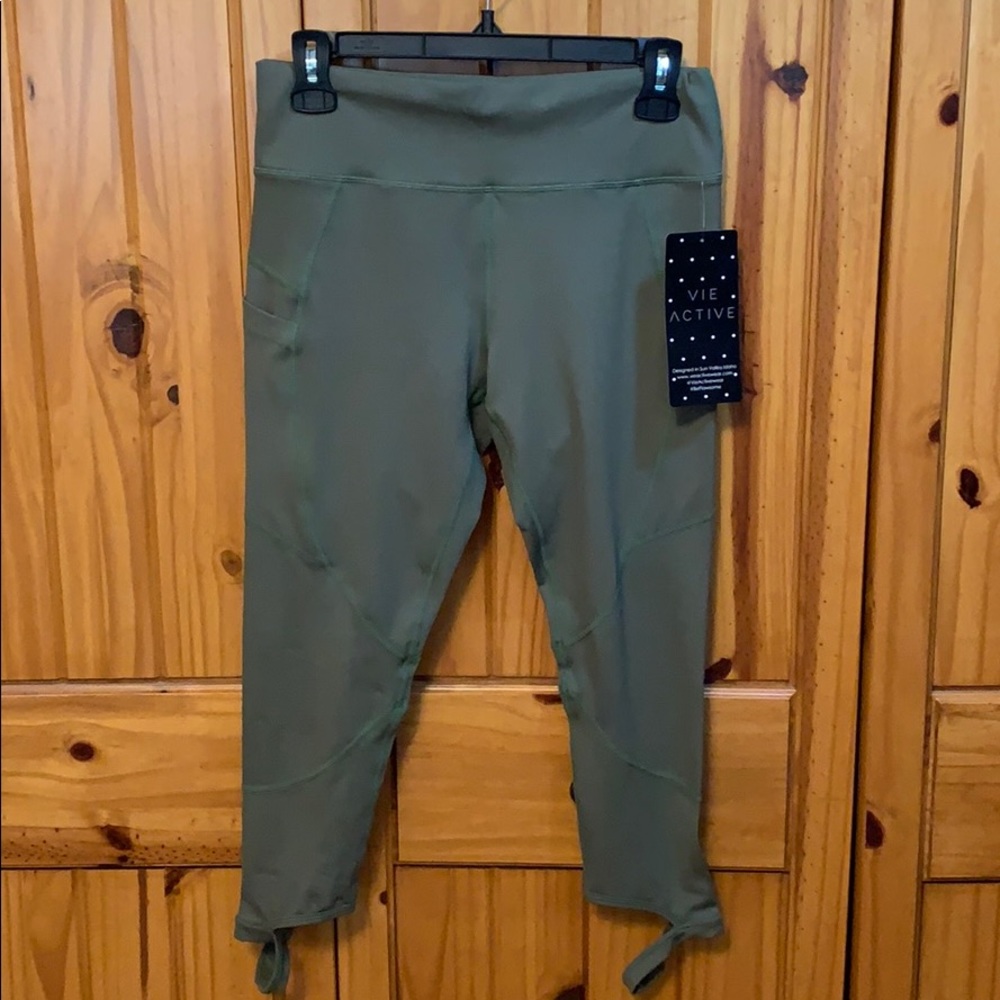 Vie Active Ultra-Flow Yoga Leggings